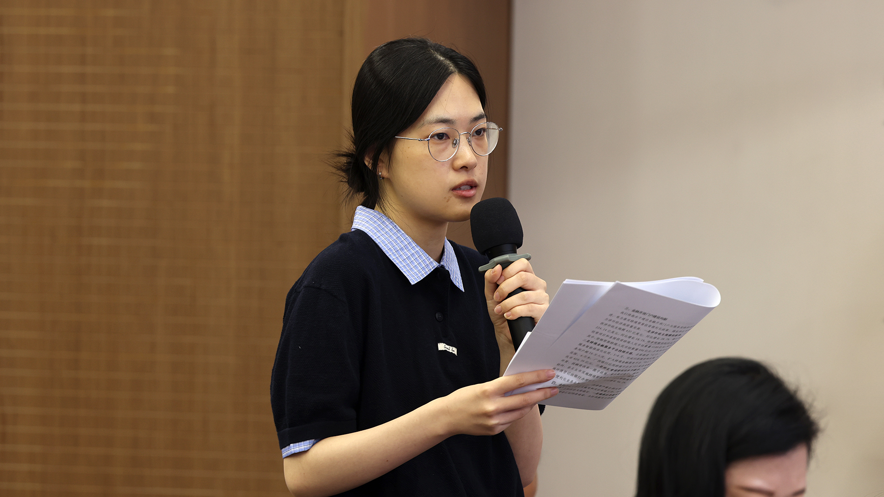 人民网记者.jpg