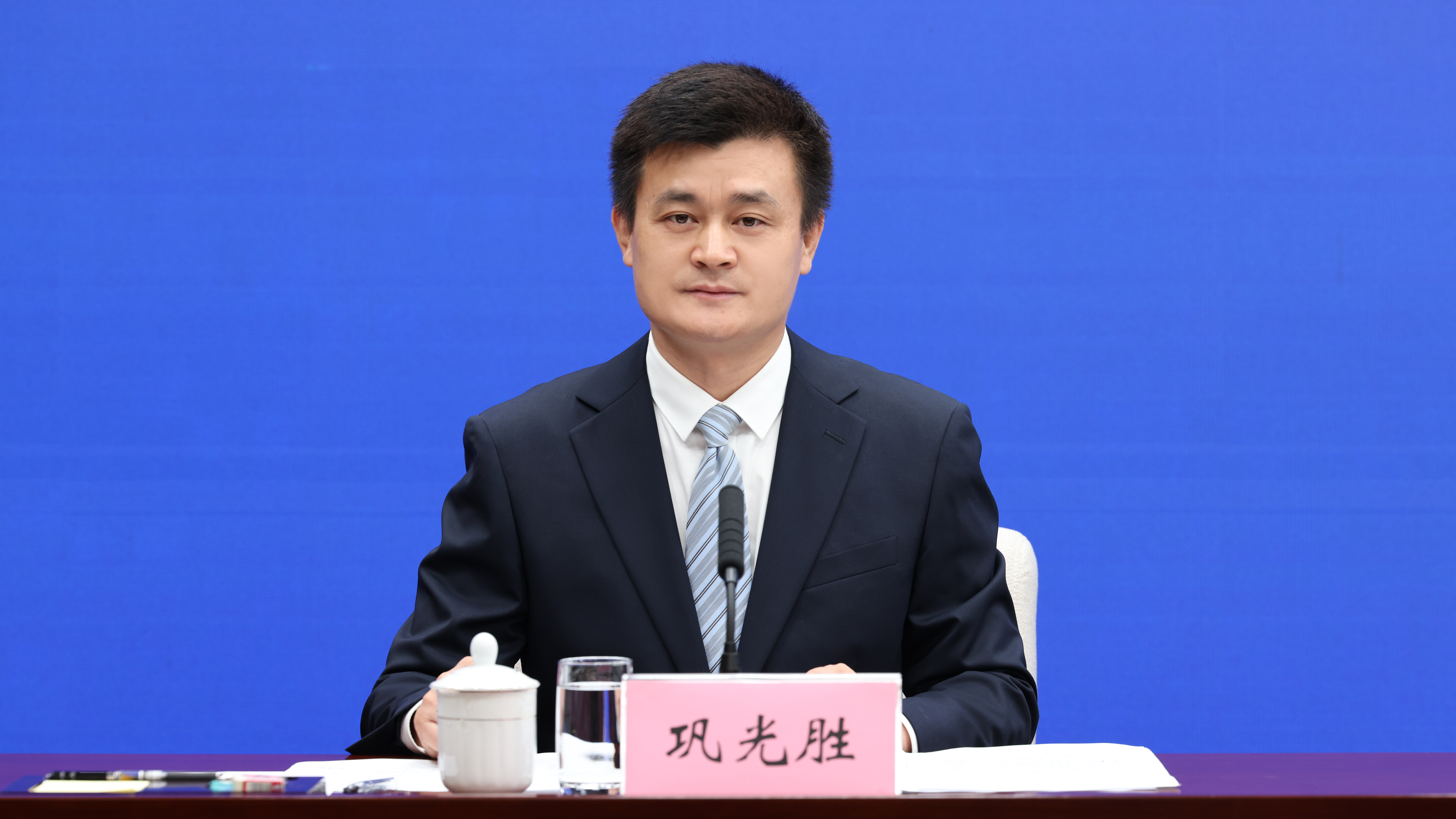 巩光胜.jpg